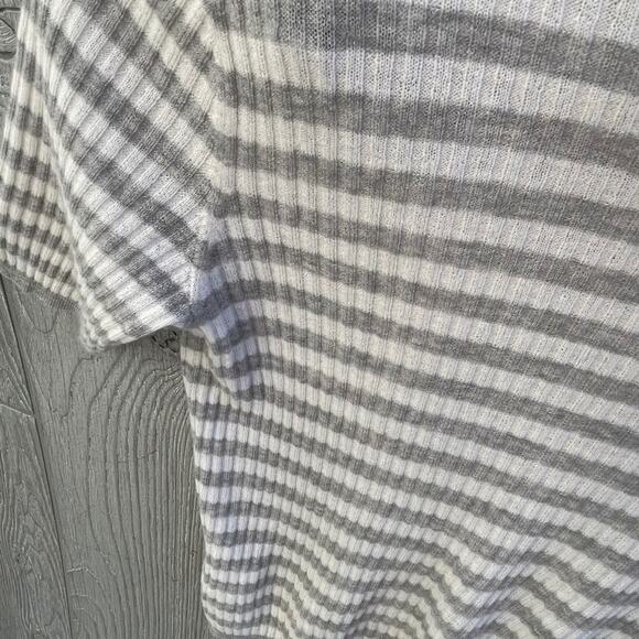 Vince Stripe Rib Cashmere Sweater  GREY/OFF WHITE - Picture 9 of 9